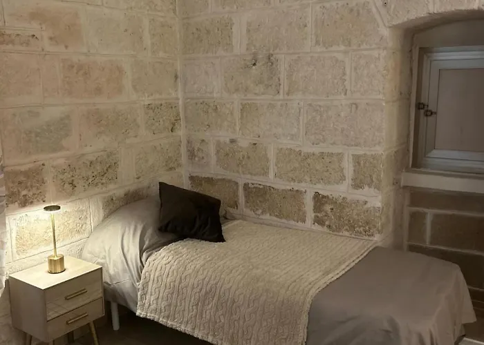 The White Stone Tatil Evi *