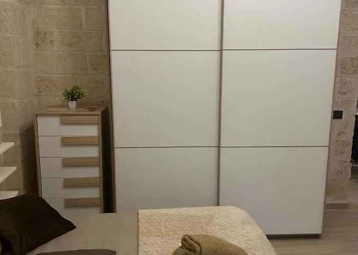 The White Stone Tatil Evi Modugno