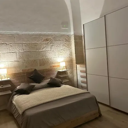 Holiday home The White Stone